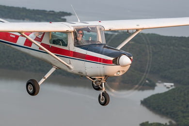 Cessna 152 Aircraft Tint.